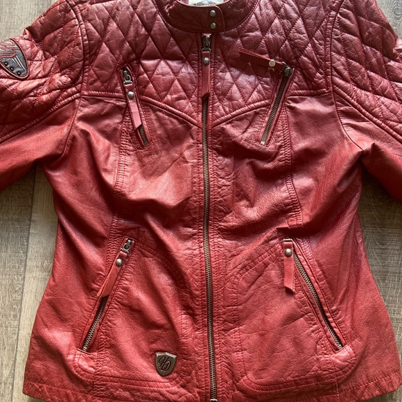 Ladies Medium Leather Harley Davidson Riding Jacket - Picture 5 of 6